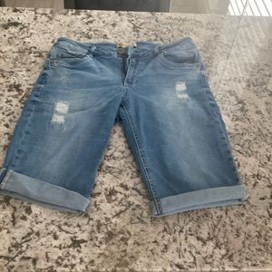 Democracy Jean shorts 8